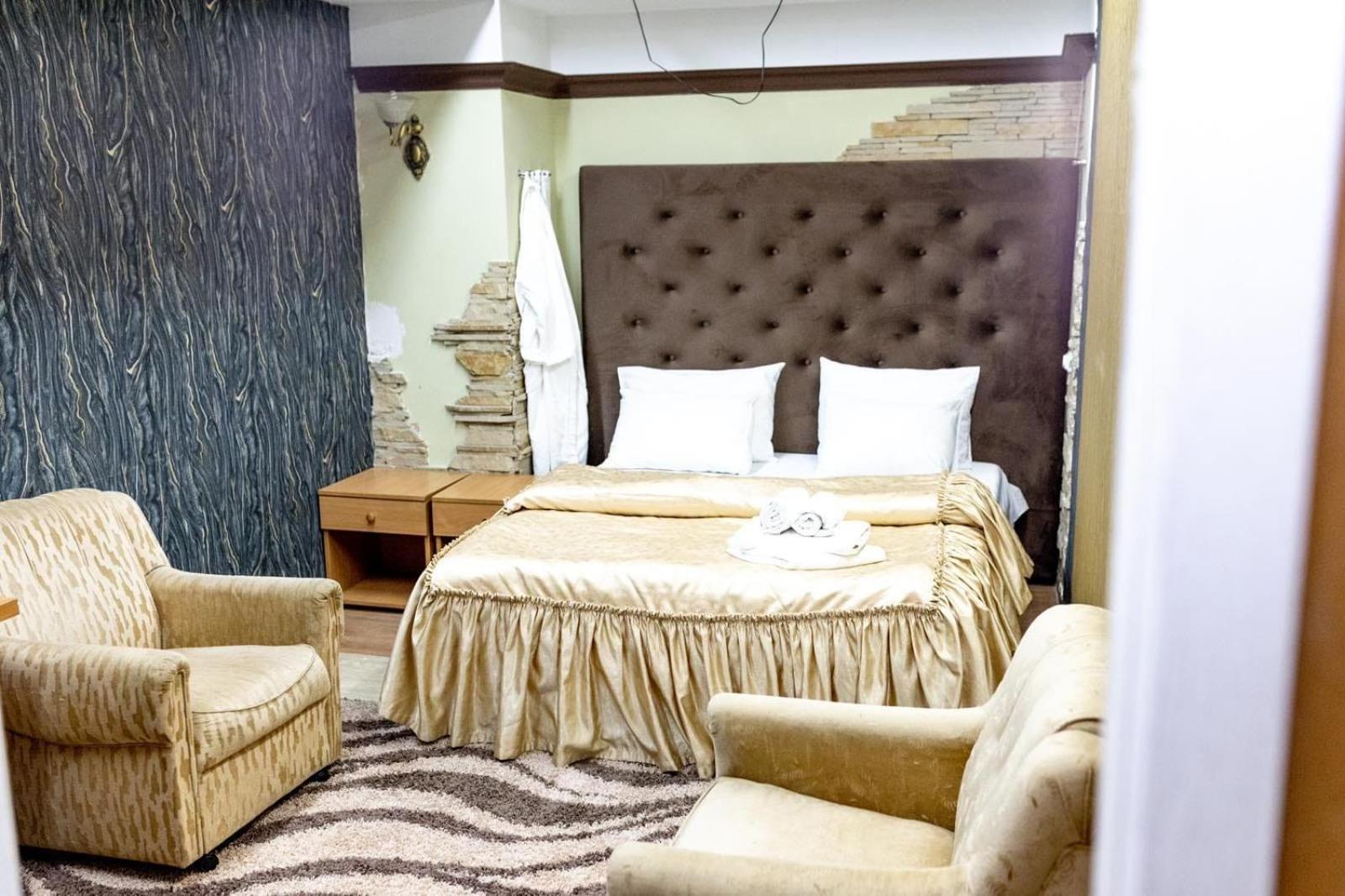 Hotel Cinema คีชีเนา ภายนอก รูปภาพ