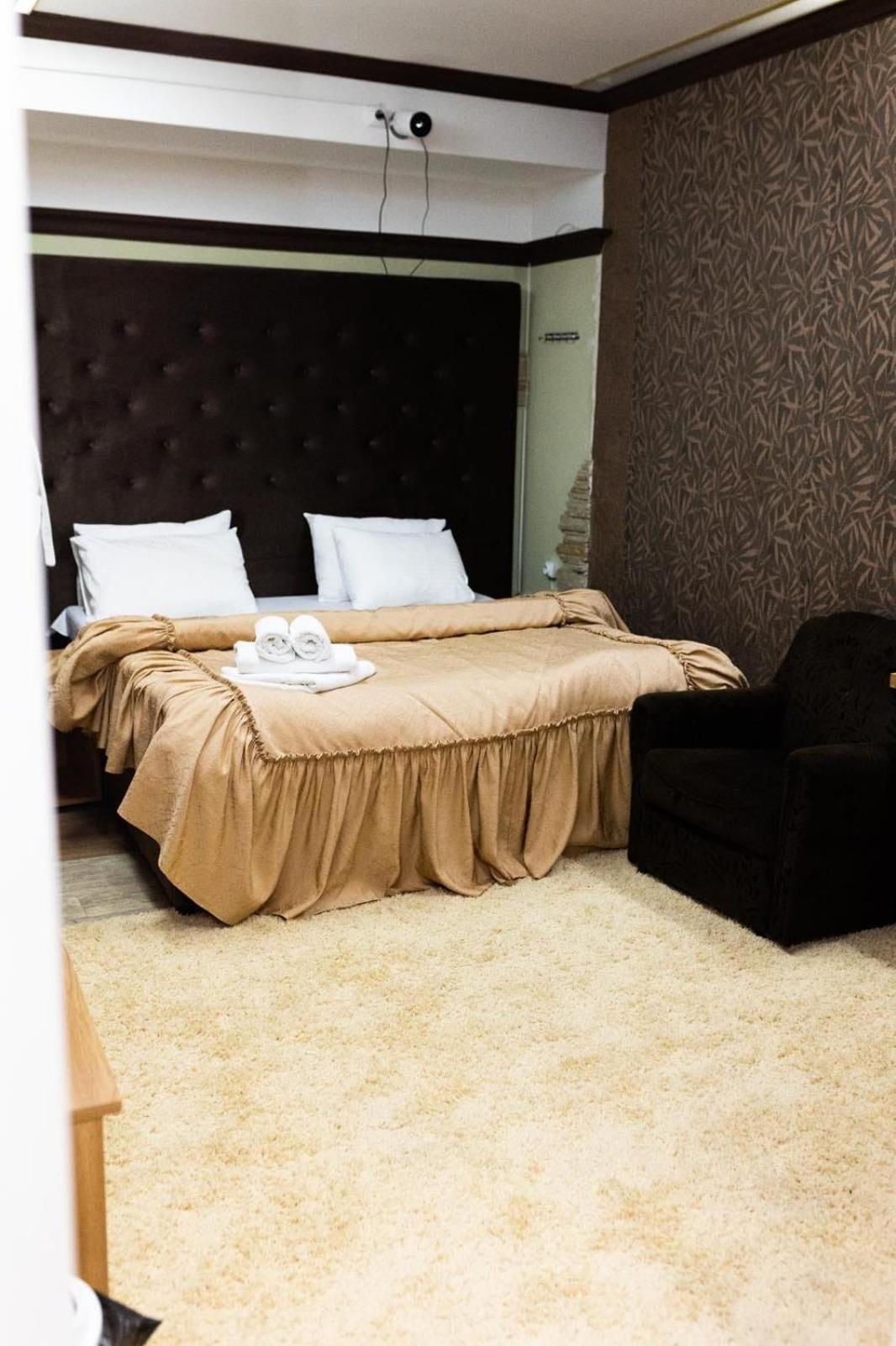 Hotel Cinema คีชีเนา ภายนอก รูปภาพ