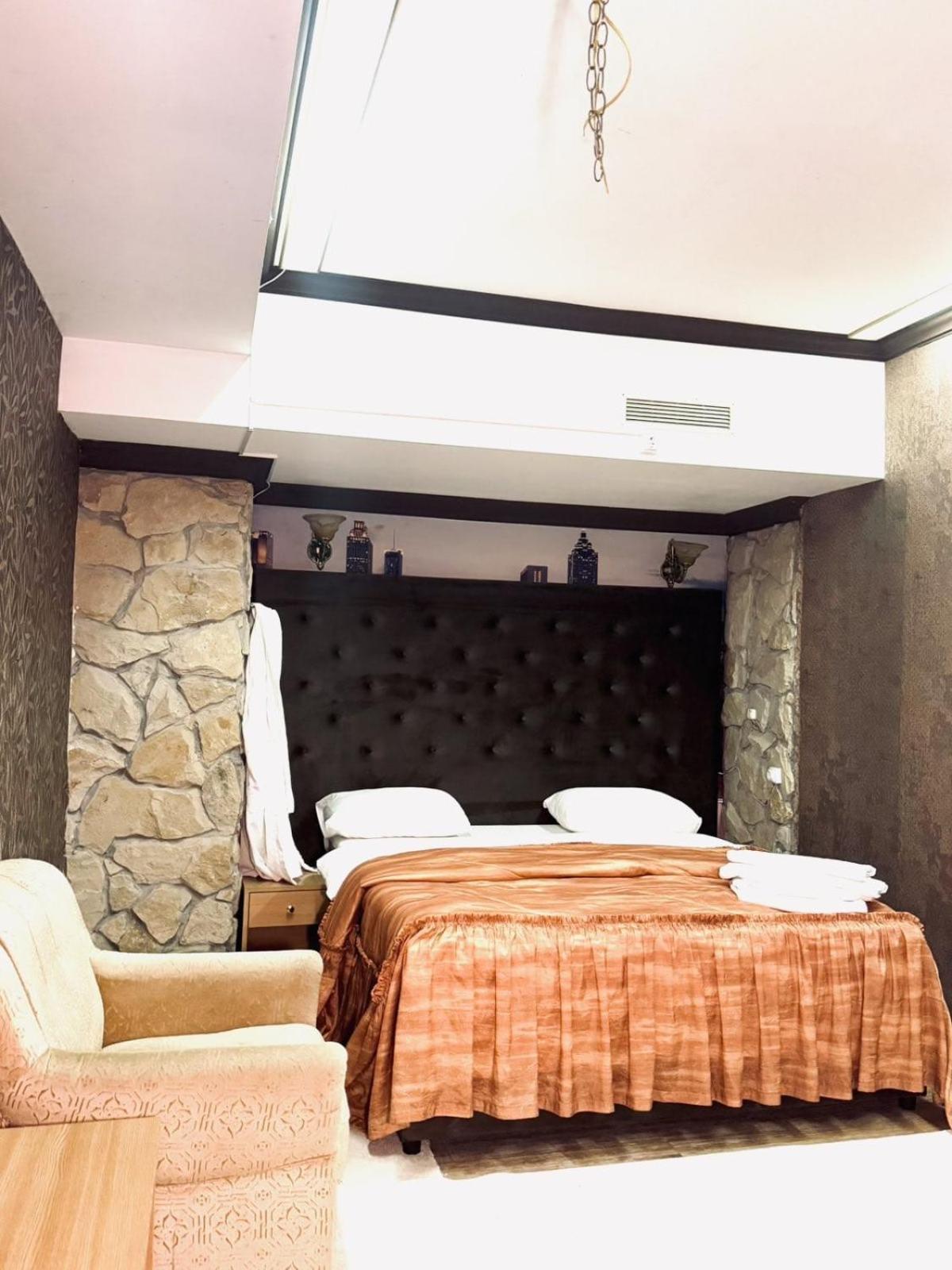 Hotel Cinema คีชีเนา ภายนอก รูปภาพ